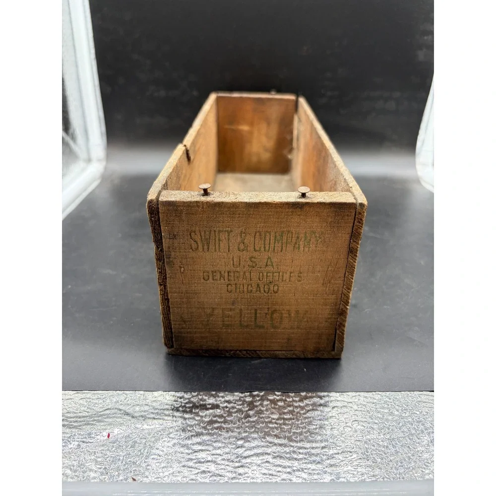 Vintage Swift & Company Brookfield Cheese Crate Wooden Advertising Box Chicago